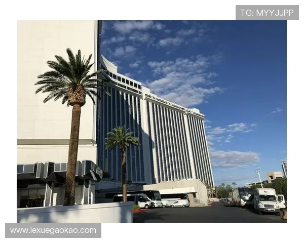 通过凯发网址官方地址快速登录，开启精彩纷呈的线上娱乐之旅